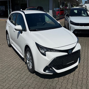 Toyota Corolla 18L Hybride Break avec caméra de recul, régulateur de vitesse adaptatif et transmission automatique - Product Image 1