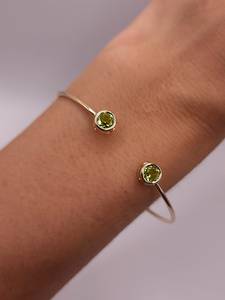 Brazalete Ajustable de Plata de Ley 925 con Peridoto de 4mm, Corte Redondo, Bañado en Oro Vermeil y Rodio, para Mujer, Personalizable al por Mayor - Product Image 6