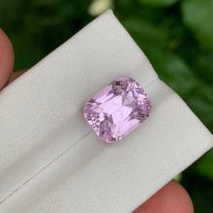 Kunzite naturelle en vrac, forme coussin, pierre précieuse rose facettée, qualité supérieure, pour la fabrication de bijoux - Product Image 1
