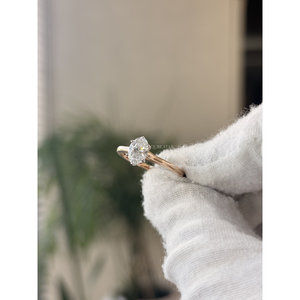 Elegante Anillo Solitario con Diamante Ovalado Creado en Laboratorio de 0.71CT VS EF, Oro Sólido, Joyería de Compromiso, Regalo Nupcial para Mujer - Product Image 3