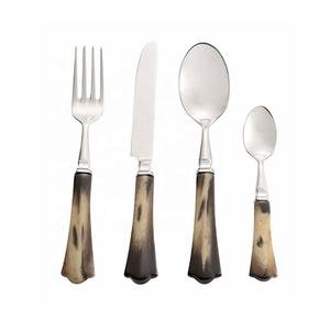 Nuevo Juego de Cubiertos de 4 Piezas con Mango de Cuerno, Cubiertos de Acero Inoxidable, Juego de Cubiertos con Mango de Cuerno para Fiestas, Utensilios de Cocina para el Hogar - Product Image 1