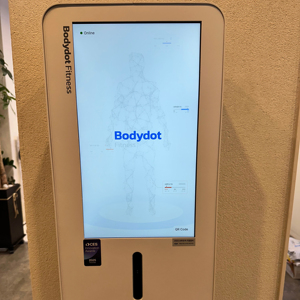เครื่องวิเคราะห์ร่างกายอัจฉริยะ Bodydot BDF1000 ใช้พลังงาน AI โครงอะลูมิเนียมอัลลอยด์ยืดหยุ่น ไม่สามารถพับได้ ติดตามท่าทางร่างกายแบบเต็มรูปแบบ เพื่อสุขภาพที่ดีขึ้น - Product Image 1