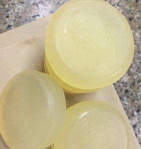 Jabón de coco premium con aceite de copra y glicerina para limpieza, cuidado y uso en spa, hostelería, origen Vietnam - Product Image 6