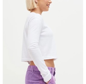 Camiseta de Manga Larga Blanca para Mujer, Cuello Redondo, Corte Regular, Color Sólido, Informal, Tejido de Punto, para Todas las Temporadas - Product Image 3