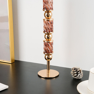 เชิงเทียนโลหะสไตล์ยุโรปนอร์ดิกสีทองสำหรับงานแต่งงาน ตกแต่งโต๊ะอาหารค่ำ - Product Image 6