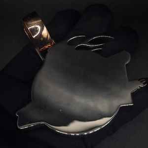 Colgante Redondo Personalizado de Plata Sólida 925 con Diamante Moissanita y Certificado, Estilo Iced Out para Hombres y Mujeres - Product Image 2