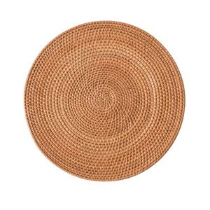 Assiette de présentation en rotin de qualité export, écologique et faite à la main, pour la décoration de mariages et d'événements - Product Image 1
