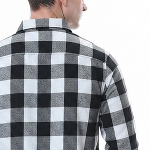 Camisas de franela cálidas y cómodas para hombre, con diseño clásico a cuadros, manga larga, con botones, para el trabajo, uso casual y al aire libre. - Product Image 5