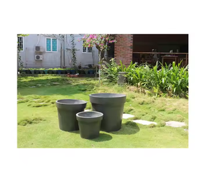 Lot de 3 pots de fleurs en béton protégé contre les UV Design traditionnel pour le jardin sur les patios et les zones exposées au soleil - Product Image 3