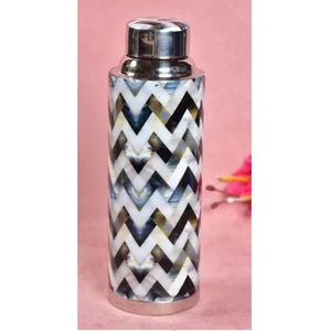 Kitchenware Decorative Juice and <b>Drinks</b> Storage <b>Copper</b> <b>Bottle</b> Bone Inlay Finishing Health Benefits Metal Water <b>Bottle</b> - Product Image 1