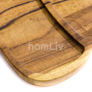 Bandeja de Madera de Teca para Servir con Diseño de Gorro Navideño, Plato de Madera Pulida para Aperitivos y Postres, Decoración para Fiestas Navideñas, Sostenible - Product Image 5