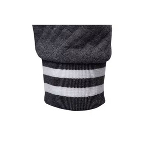 แจ็คเก็ตเลตเตอร์แมนสำหรับผู้ชาย ขายดีประจำฤดูใบไม้ร่วงและฤดูหนาว ผลิตจากผ้าฝ้ายและขนสัตว์ 100% พร้อมปักโลโก้ตามสั่ง แบบ unisex - Product Image 5