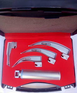 Ensemble de laryngoscope vétérinaire Macintosh en acier inoxydable de qualité médicale, 4 lames courbées, batterie amovible électrique, classe I CE OEM - Product Image 3