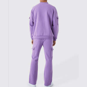 Conjunto Deportivo de Dos Piezas para Hombre, Sudadera con Cuello Redondo y Estampado de Letras en Color Morado, Pantalones Deportivos Tipo Cargo, Estilo Casual Urbano - Product Image 5