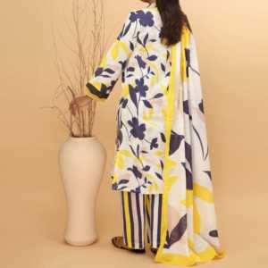 3PC Digital Printed Khaddar Suit PW4154 <b>Club</b> <b>Dresses</b> Collection - Product Image 1