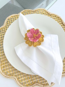 Anillo para servilletas de ratán con forma de flor rosa y naranja, decoración de mesa tejida a mano, adecuada para el hogar, cafetería, comedor y eventos. - Product Image 3