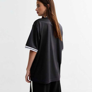 New Arrival Women's Oversized Jersey <b>T</b> <b>Shirt</b> Casual Streetwear Fashion Tee Custom Logo Print Private Label Factory Football Top - Product Image 4