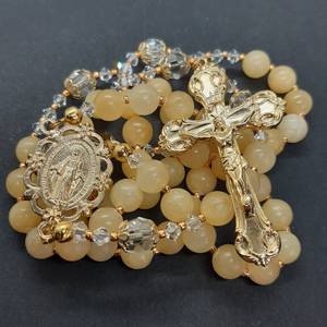 Coffret cadeau - Perles de pierre Unakite de 6 mm - Chapelet - Collier catholique Saint-Michel avec pendentif crucifix du Pardon - Product Image 6