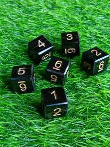 Dados de Juego Cúbicos de Cuerno de Búfalo Blanco Pulido Hechos a Mano de Alta Calidad, Diseño Personalizado, Tamaño de 10 mm, Resistentes al Agua, Logotipo Personalizado, Naturales - Product Image 2