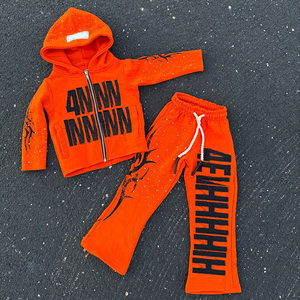 Conjunto de Sudadera con Capucha y Pantalones Apilados para Bebé Niño/Niña, con Apliques de Pedrería y Efecto Desgastado, Colección 2026 - Product Image 2