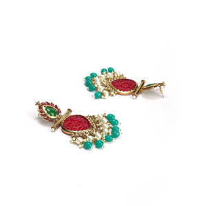 Pendientes de Moda de Latón en Tono Dorado con Perlas y Diamantes para Regalo de Boda - Product Image 1