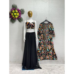 เสื้อคลุมชีฟองพิมพ์ลายดอกไม้ทำมือ พร้อมเสื้อชอลีและโคติทรงเอไลน์ ประดับด้วยงานปักเลื่อม เหมาะสำหรับงานปาร์ตี้ เอวทรงธรรมชาติ - Product Image 4