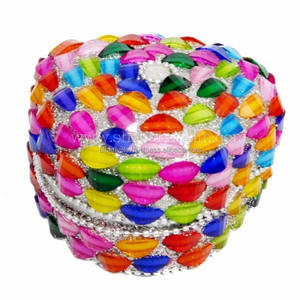 Boîte de rangement pour bijoux multicolores en perles, en aluminium, de forme ronde, sur mesure, pour le voyage et le rangement moderne, idéale comme cadeau - Product Image 1