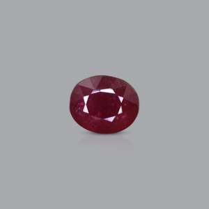 Natural Oval Cut Ruby 3.9 Carat Loose Gemstone for Fine Jewelry - Product Image 1