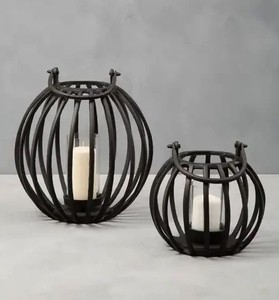 Farol de Metal y Vidrio Clásico, Portátil y Duradero, Hecho a Mano en Acero Inoxidable, con Acabado Negro, Forma Redonda, para el Hogar - Product Image 5