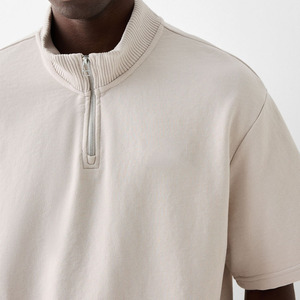 Polo en tricot à manches courtes beige pour homme, décontracté, couleur unie, fermeture éclair sur le devant, coupe classique - Product Image 3