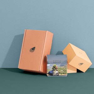 Cajas Rígidas de Lujo Personalizadas con Marca, Materiales Reciclados en Relieve, Diseño de Caja de Papel a Granel OEM ODM, Cartón Blanco para Aceite de Aseo - Product Image 2
