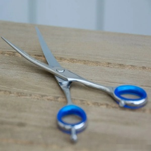 Tijeras Profesionales de Acero Inoxidable para Peluquería, Punta Afilada, Diseño para Diestros, Mango Largo de Plástico, Ryzer Studio - Product Image 6