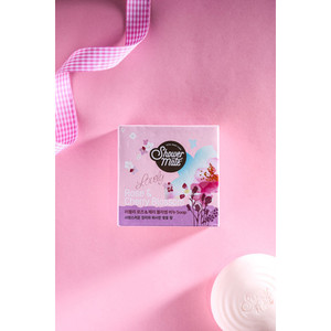 Savon Lovely Rose & Cherry Blossom Shower Mate 90g Produit de beauté aromatique - Product Image 1
