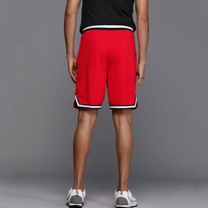 กางเกงขาสั้นบาสเก็ตบอลสำหรับผู้ชายกางเกงขาสั้นแห้งเร็วออกกำลังกายในยิมกางเกงขาสั้นมีกระเป๋าผ้าใบมีซิปสำหรับเล่นกีฬาฟิตเนสขายส่ง - Product Image 2