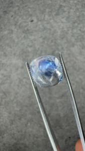 Saphir naturel de Pitambari du Sri Lanka de 6,59 carats, taille ovale, pierre brute pour bagues, pendentifs et fabrication de bijoux sur mesure - Product Image 5