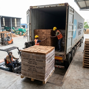 อิฐมะพร้าวสีน้ำตาลธรรมชาติสำหรับสวน ผ่านการล้างสามครั้ง ย่อยสลายได้ เป็นมิตรกับสิ่งแวดล้อม เหมาะสำหรับการปลูกพืชแบบไฮโดรโปนิกส์ ขายส่ง - Product Image 3