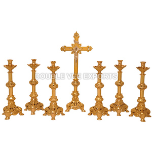 Juego de 7 Piezas de Cruz de Altar y Candelabros |   Juego de Altar de Latón para Iglesia - DOUBLE VEE EXPORTS - Product Image 2