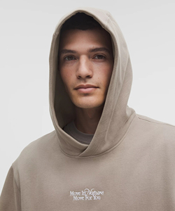 Usine de sweats à capuche personnalisés pour les marques de streetwear, offrant une qualité supérieure, un MOQ faible, des designs sur mesure et une production mondiale - Product Image 4