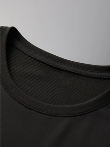 T-shirt court ample pour homme en coton, coupe oversize, épaules tombantes, motif graphique, style streetwear décontracté, vêtement de mode estival, t-shirts boxy - Product Image 4
