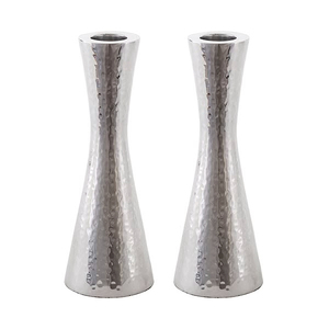Ensemble de 2 chandeliers en aluminium faits à la main, chandelier en métal texturé argenté pour la décoration de la cheminée et de la console - Product Image 4