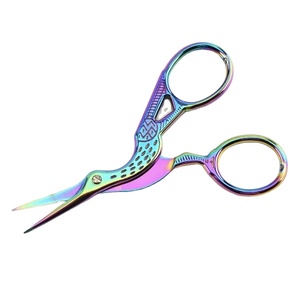 Vente chaude En Acier Inoxydable Petits Ciseaux De Couture Vintage Cils Sourcils Coupe Maquillage Mini Broderie Ciseaux Extra Sharp - Product Image 1