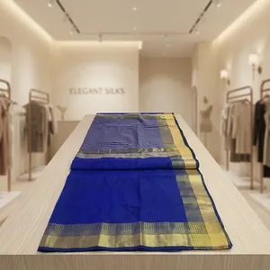 Sari de Seda y Algodón Azul con Bordado Zari en Toda la Superficie - Product Image 4