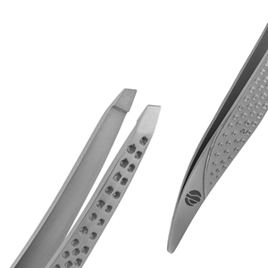 STAHLMANN PRO. Pinzas de Cejas de Acero Inoxidable de Alta Gama, Modernas, Ecológicas, Reutilizables, Ligeras y Duraderas con Punta Inclinada - Product Image 3