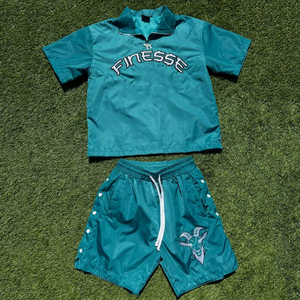 Conjunto de Camiseta y Pantalones Cortos de Nailon Personalizados, Conjunto Ligero de Dos Piezas de Poliéster, Trajes Deportivos Cortavientos de Nailon para Hombre - Product Image 1