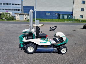 Nueva Podadora de Césped OREC RM882 de 4 Tiempos con Ancho de Corte de 250 mm y Construcción de Acero - Product Image 4