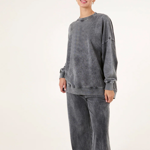 Latest Fashion Acid Wash Casual Women's Winter Long Sleeve Sweatshirt with Front Logo <b>Light</b> Weight Wholesale Price Sweatshirt - Product Image 2