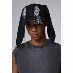 Gorra de Béisbol Unisex de Mezclilla Desgastada con Decoraciones de Cadena, Estilo Punk, 6 Paneles, Cierre Ajustable, Color Negro - Product Image 5
