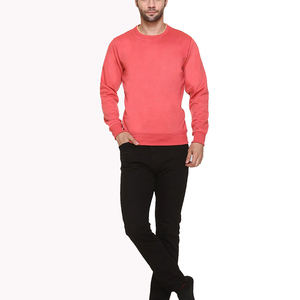 Sudaderas para Hombre en Venta en Pakistán, Personalizadas 2025, Sudaderas Básicas de Alta Calidad Hechas a Medida con Mezcla de Algodón - Product Image 1