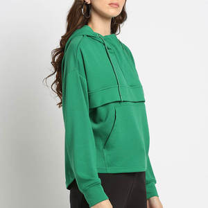 Sudadera con Capucha Oversize Verde para Mujer, 100% Poliéster, Corte Holgado Informal, Sudadera con Logo Frontal para Invierno - Product Image 4