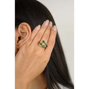 18K Art Deco Oval Emerald Diamond Cluster Ring VVS1 Clarity Engagement Ring - Product Image 5